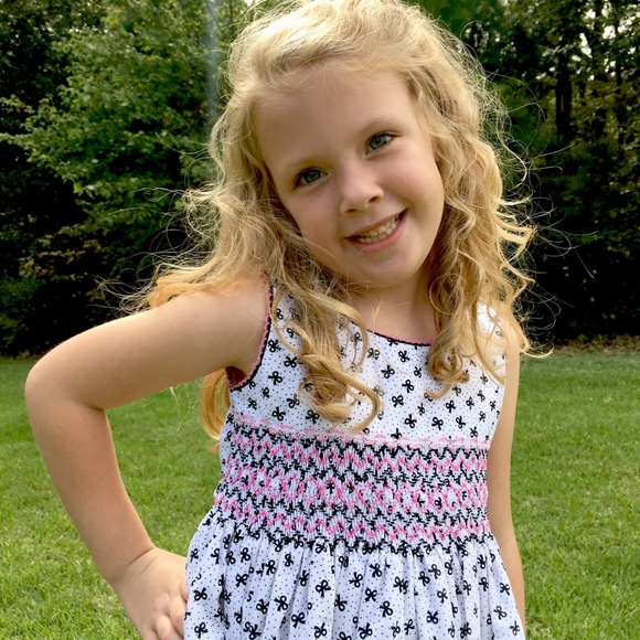 Little Girls Hand Smocked Sleeveless Summer Dress - Picture 4 of 4